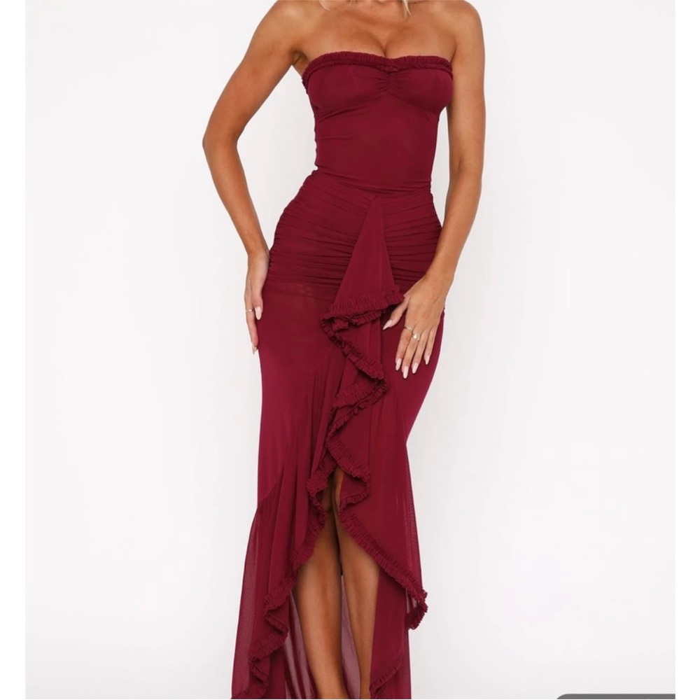 White Fox Boutique Maroon dress - Picture 2 of 3